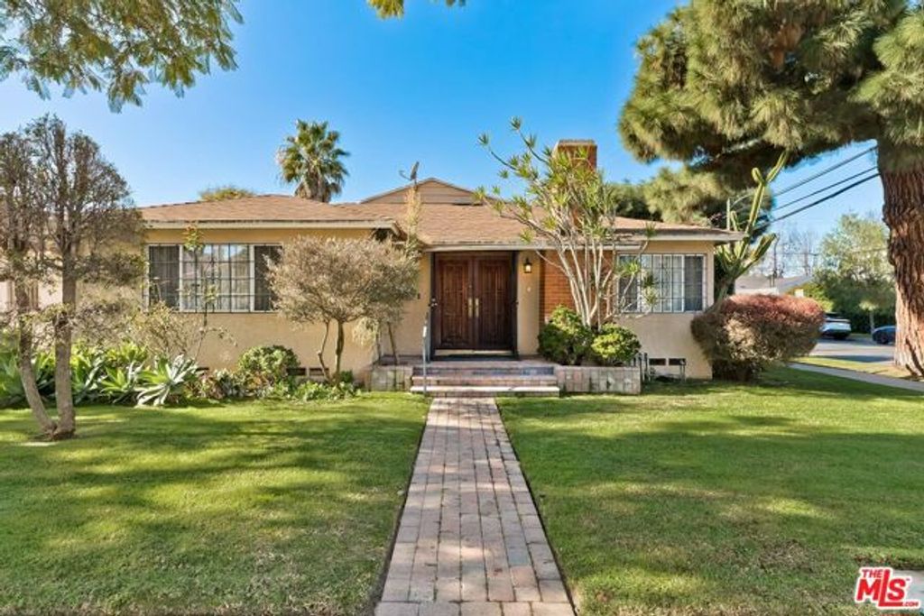 2801 Glendon Avenue, Los Angeles, CA 90064