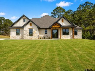 11740 Wildwood Dr, Whitehouse, TX 75791