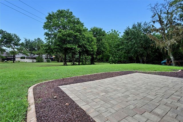 5708 RUTHERFORD ROAD, Mount Dora, FL 32757