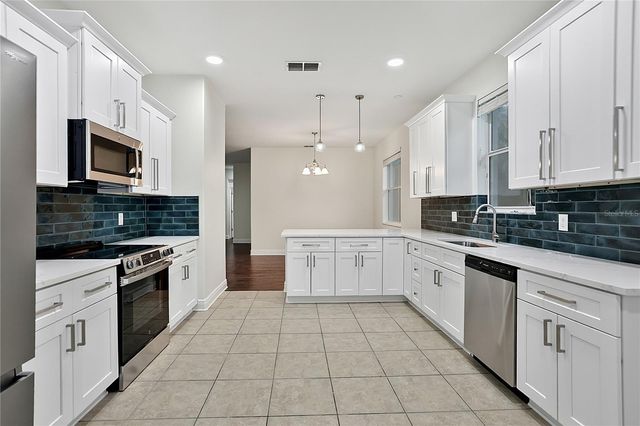 5708 RUTHERFORD ROAD, Mount Dora, FL 32757