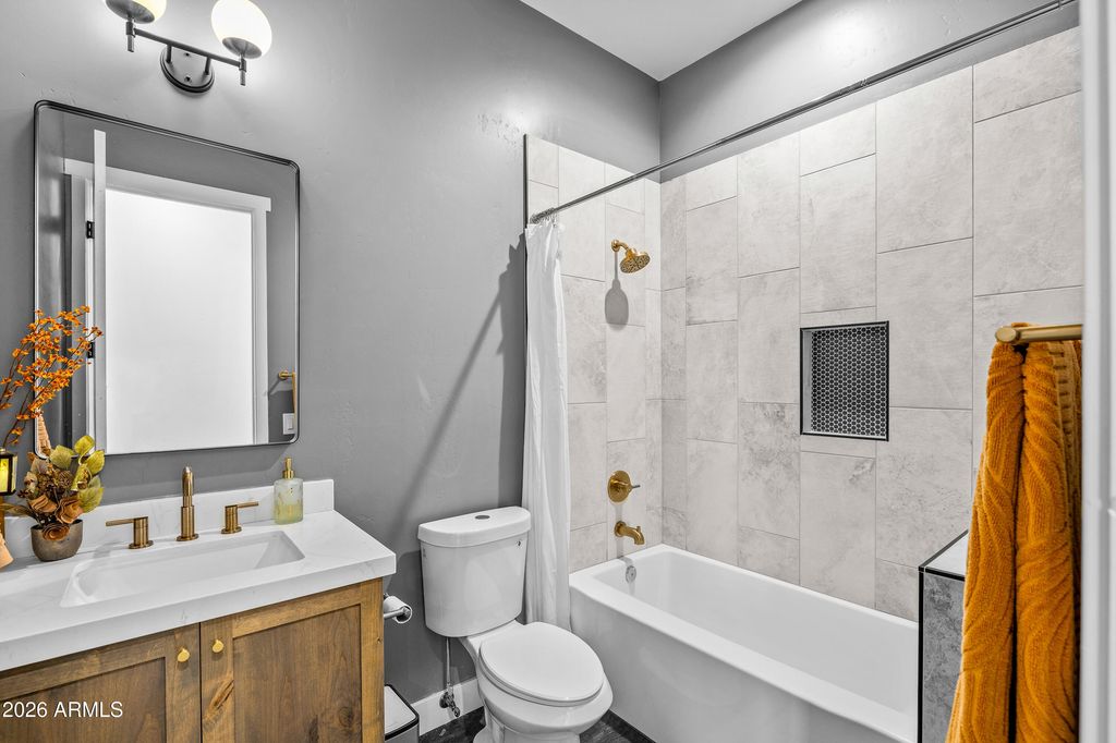 Image 44 of property listing at 7150 Moroni Drive, Flagstaff, AZ 86001