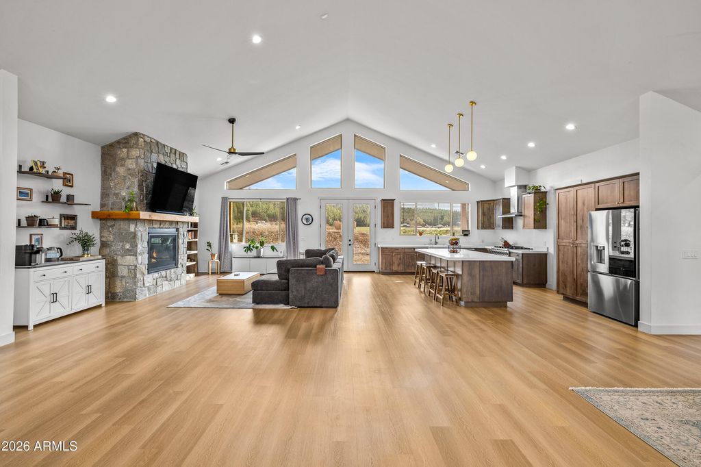 Image 6 of property listing at 7150 Moroni Drive, Flagstaff, AZ 86001