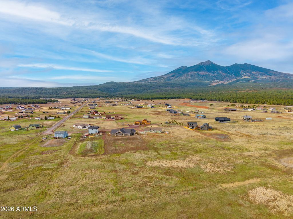 Image 63 of property listing at 7150 Moroni Drive, Flagstaff, AZ 86001