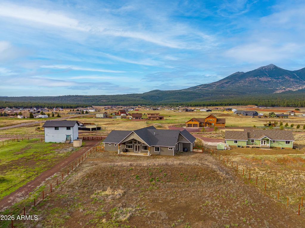 Image 74 of property listing at 7150 Moroni Drive, Flagstaff, AZ 86001