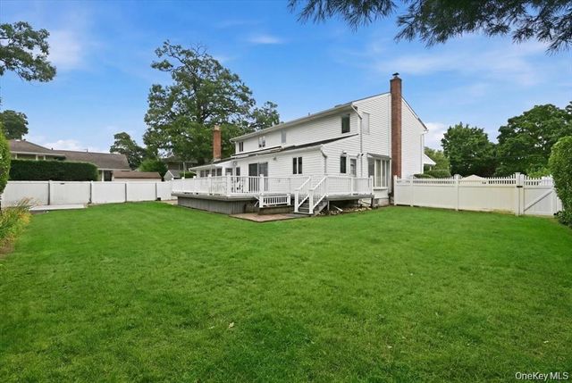 2640 Harvey Avenue, Oceanside, NY 11572