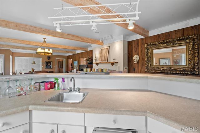 2402 Ripley Route A, Doniphan, MO 63935