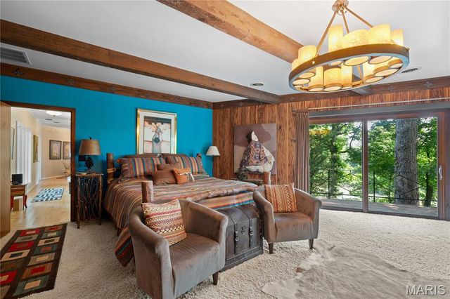 2402 Ripley Route A, Doniphan, MO 63935