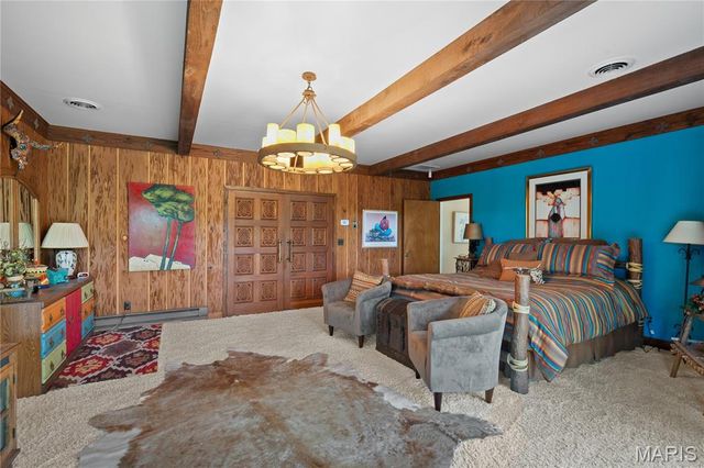 2402 Ripley Route A, Doniphan, MO 63935