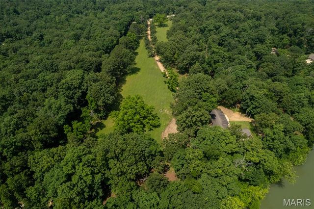 2402 Ripley Route A, Doniphan, MO 63935