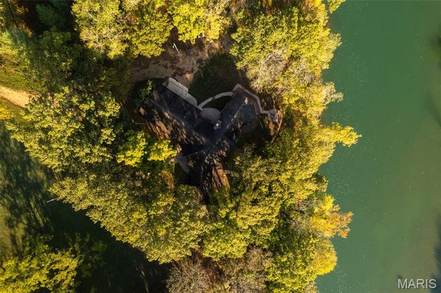 2402 Ripley Route A, Doniphan, MO 63935