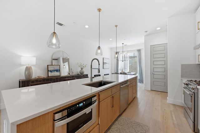 3905 Emory Peak PASS, Austin, TX 78731