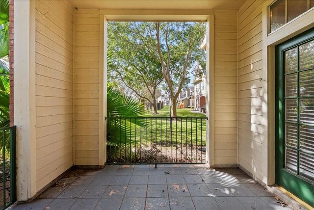 2710 Grants Lake Boulevard T4, Sugar Land, TX 77479