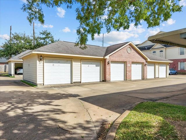 2710 Grants Lake Boulevard T4, Sugar Land, TX 77479
