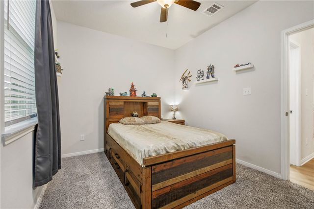 7908 Putter Place, Navasota, TX 77868