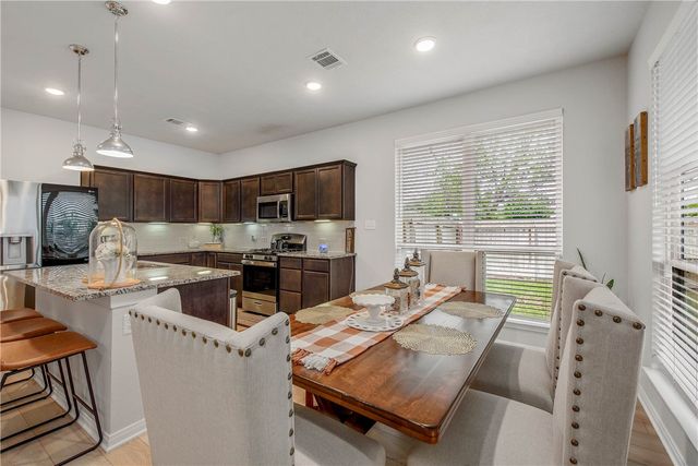 7908 Putter Place, Navasota, TX 77868