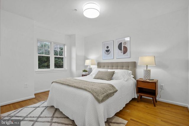 649 16TH ST NE, Washington, DC 20002