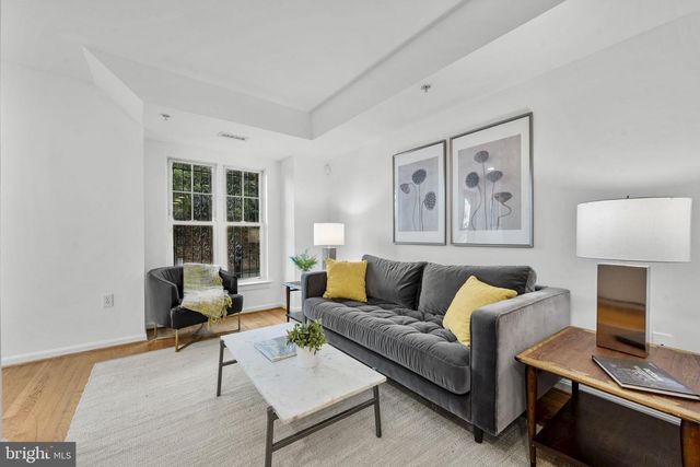 649 16TH ST NE, Washington, DC 20002
