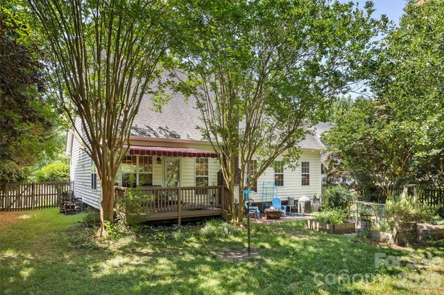 1116 Blueberry Lane, Charlotte, NC 28226