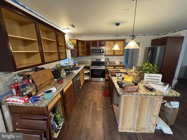 307 DAN HALL RD, Mineral, VA 23117