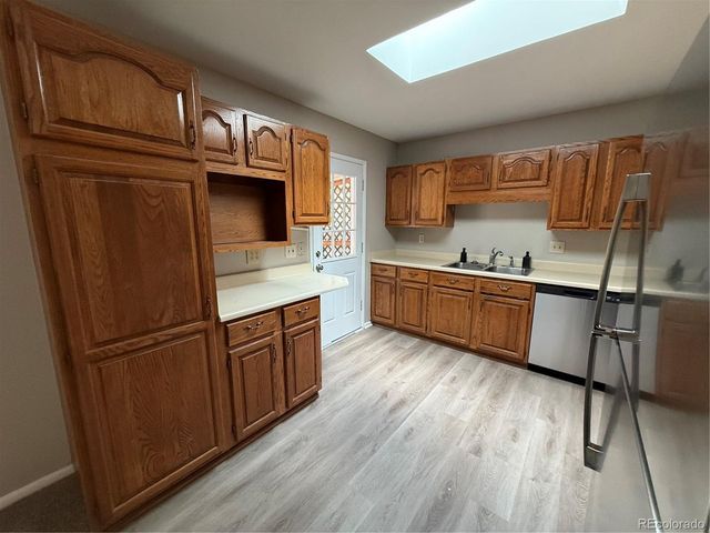 1437 S Yank St, Lakewood, CO 80228