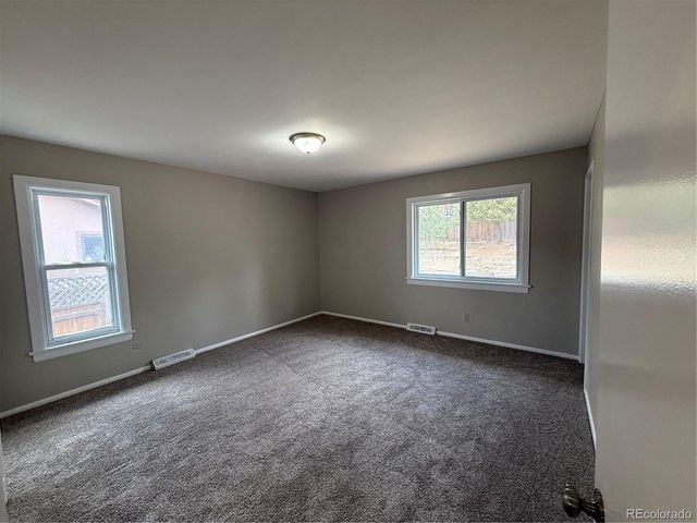 1437 S Yank St, Lakewood, CO 80228