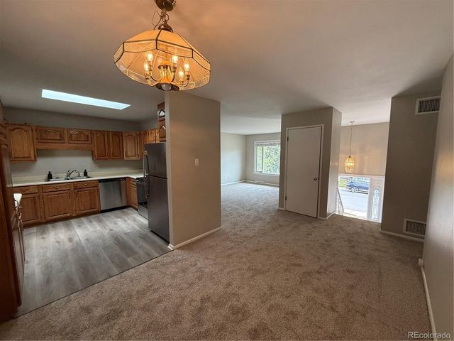 1437 S Yank St, Lakewood, CO 80228