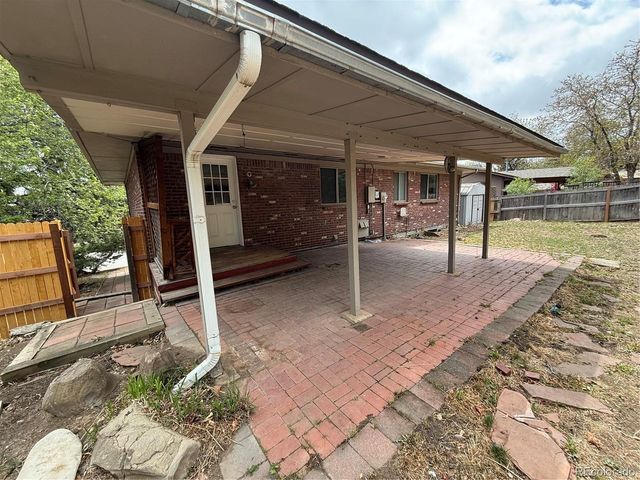 1437 S Yank St, Lakewood, CO 80228