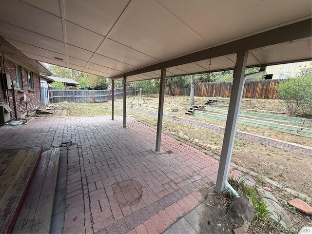 1437 S Yank St, Lakewood, CO 80228