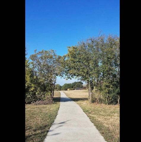 8025 Morning Lane, Fort Worth, TX 76123