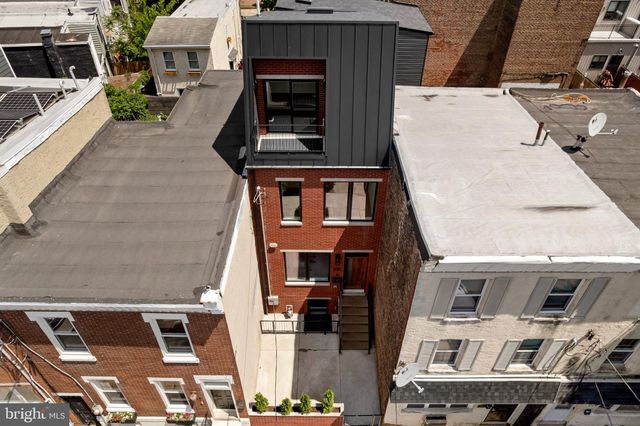 2121 E SERGEANT ST, Philadelphia, PA 19125