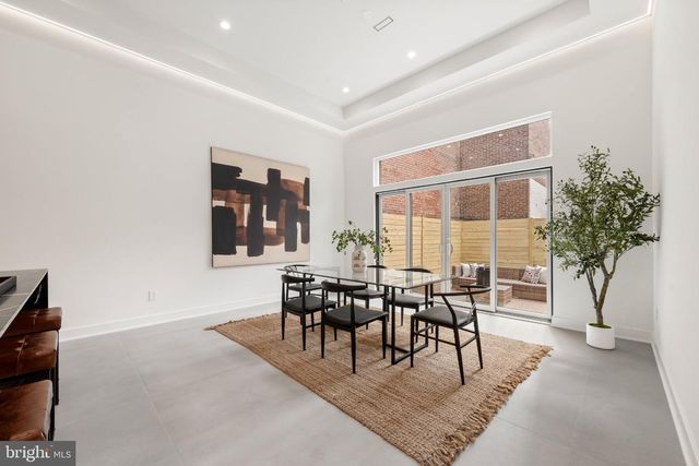 2121 E SERGEANT ST, Philadelphia, PA 19125