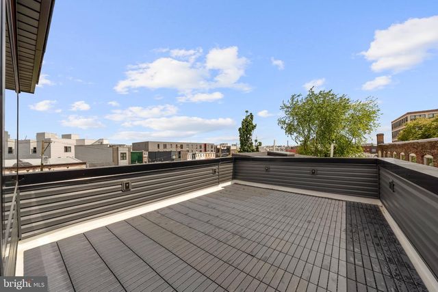 2121 E SERGEANT ST, Philadelphia, PA 19125