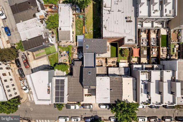 2121 E SERGEANT ST, Philadelphia, PA 19125