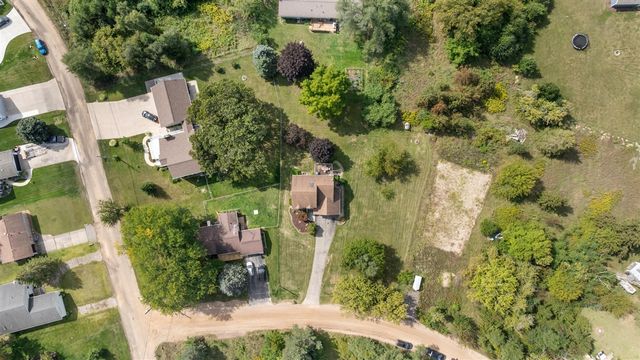 110 Littlefield Lane, Brooklyn, MI 49230