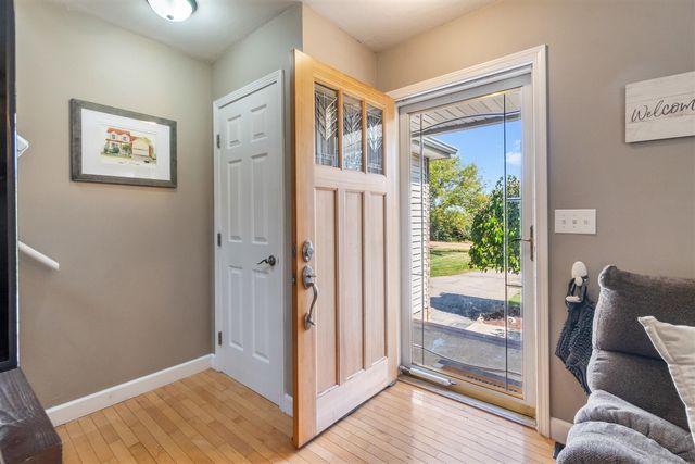 110 Littlefield Lane, Brooklyn, MI 49230