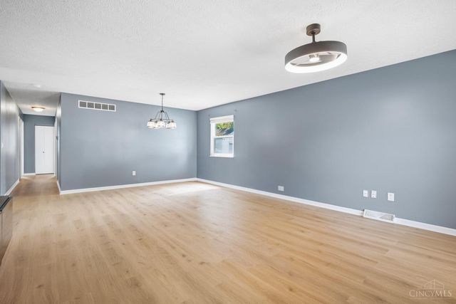 324 Conova Drive, Monroe, OH 45050