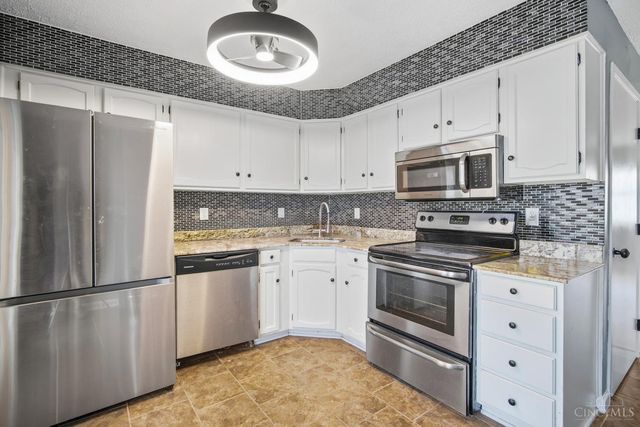324 Conova Drive, Monroe, OH 45050