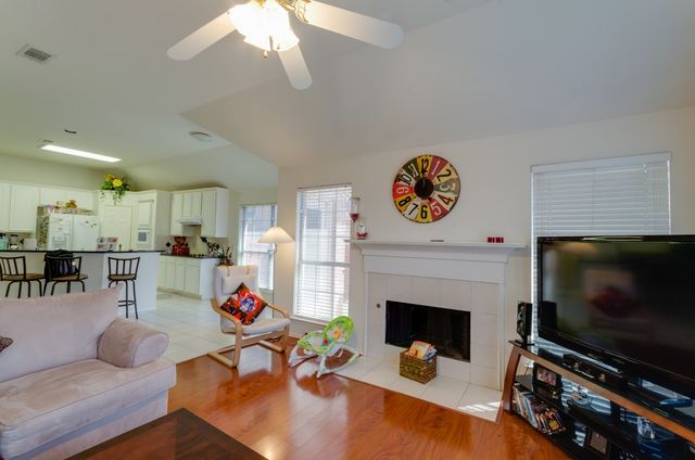 2304 Ravenhurst Drive, Plano, TX 75025