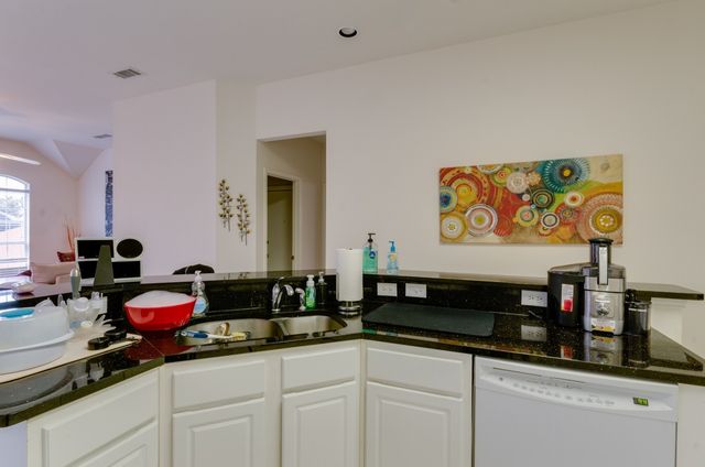 2304 Ravenhurst Drive, Plano, TX 75025