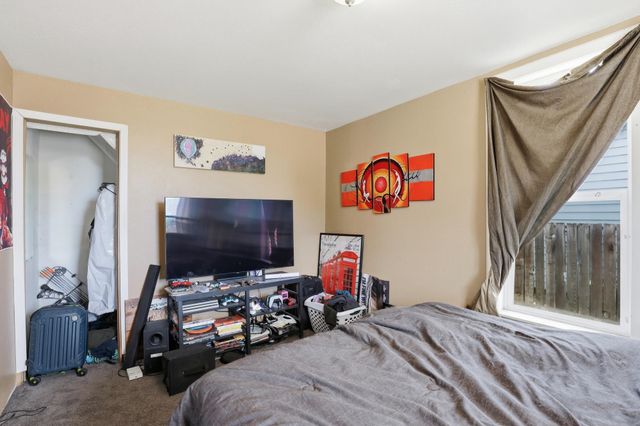313 E E Queen Ave, Spokane, WA 99207