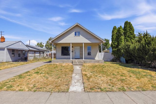 313 E E Queen Ave, Spokane, WA 99207