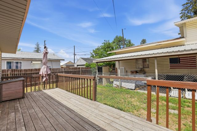 313 E E Queen Ave, Spokane, WA 99207