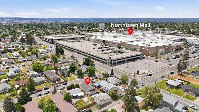 313 E E Queen Ave, Spokane, WA 99207