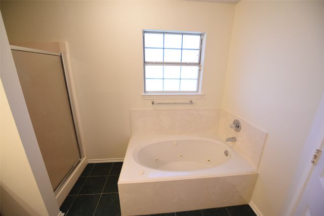 6419 Brookhaven Trail, Arlington, TX 76001