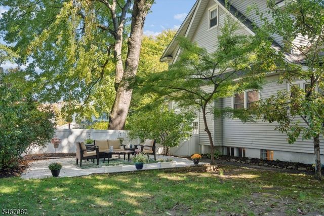 15 Fairview Ave, Glen Rock Boro, NJ 07452