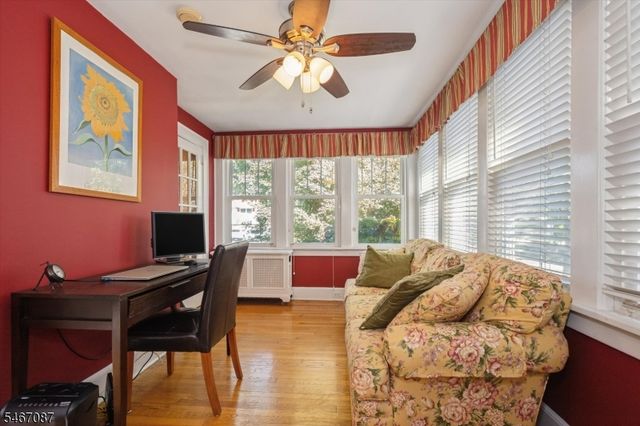 15 Fairview Ave, Glen Rock Boro, NJ 07452