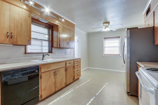 5309 N Shartel Avenue, Oklahoma City, OK 73118