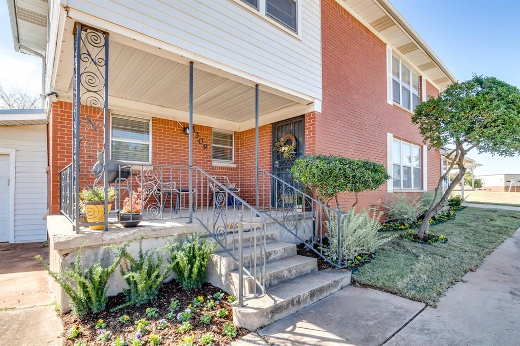 5309 N Shartel Avenue, Oklahoma City, OK 73118