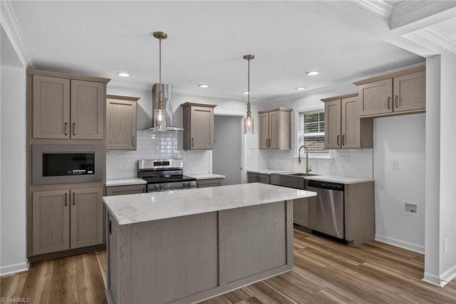 1094 Kerner Road, Kernersville, NC 27284