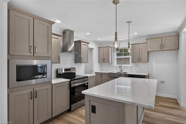 1094 Kerner Road, Kernersville, NC 27284